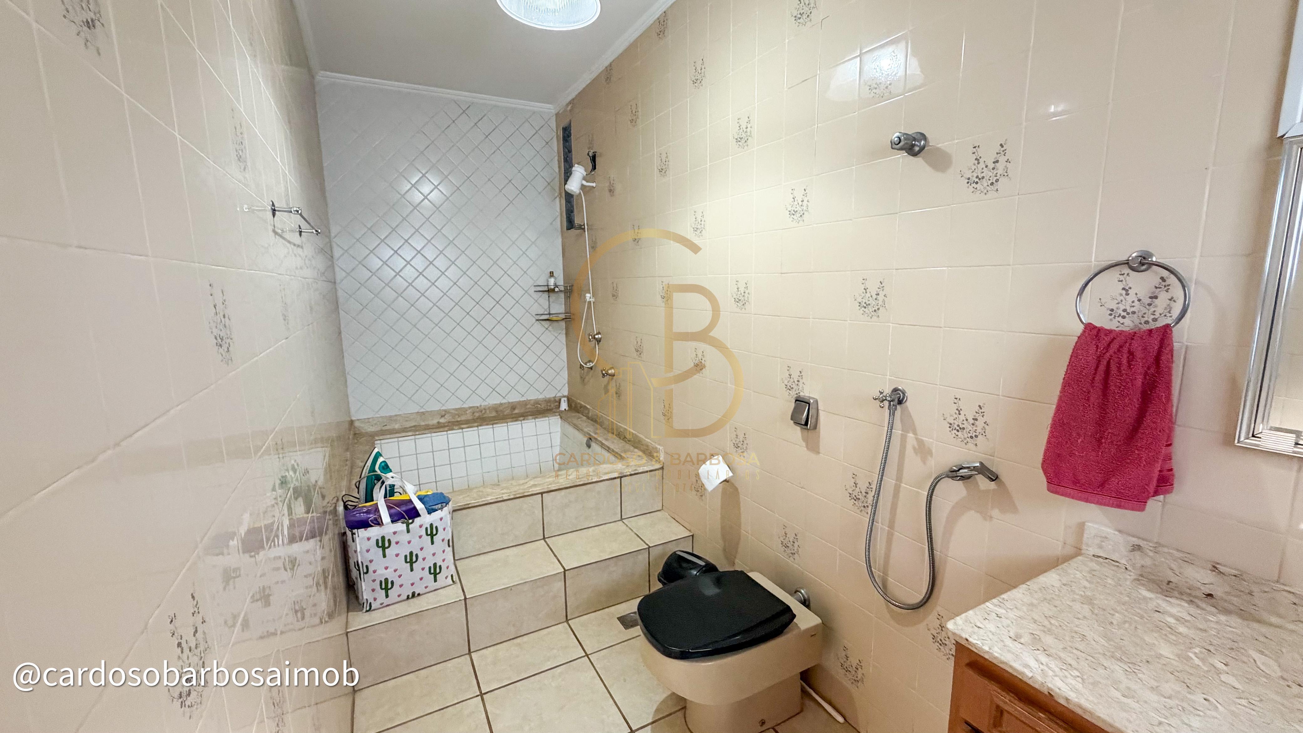 Sobrado &agrave; venda no Bairro Cabre&uacute;va &ndash; Campo Grande/MS  Campo Grande - 