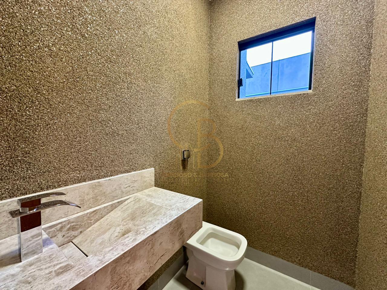 CASA DE ALTO PADR&Atilde;O NO CARAND&Aacute; BOSQUE | 3 SU&Iacute;TES, ESCRIT&Oacute;RIO E PISCINA AQUECIDA  Campo Grande - 