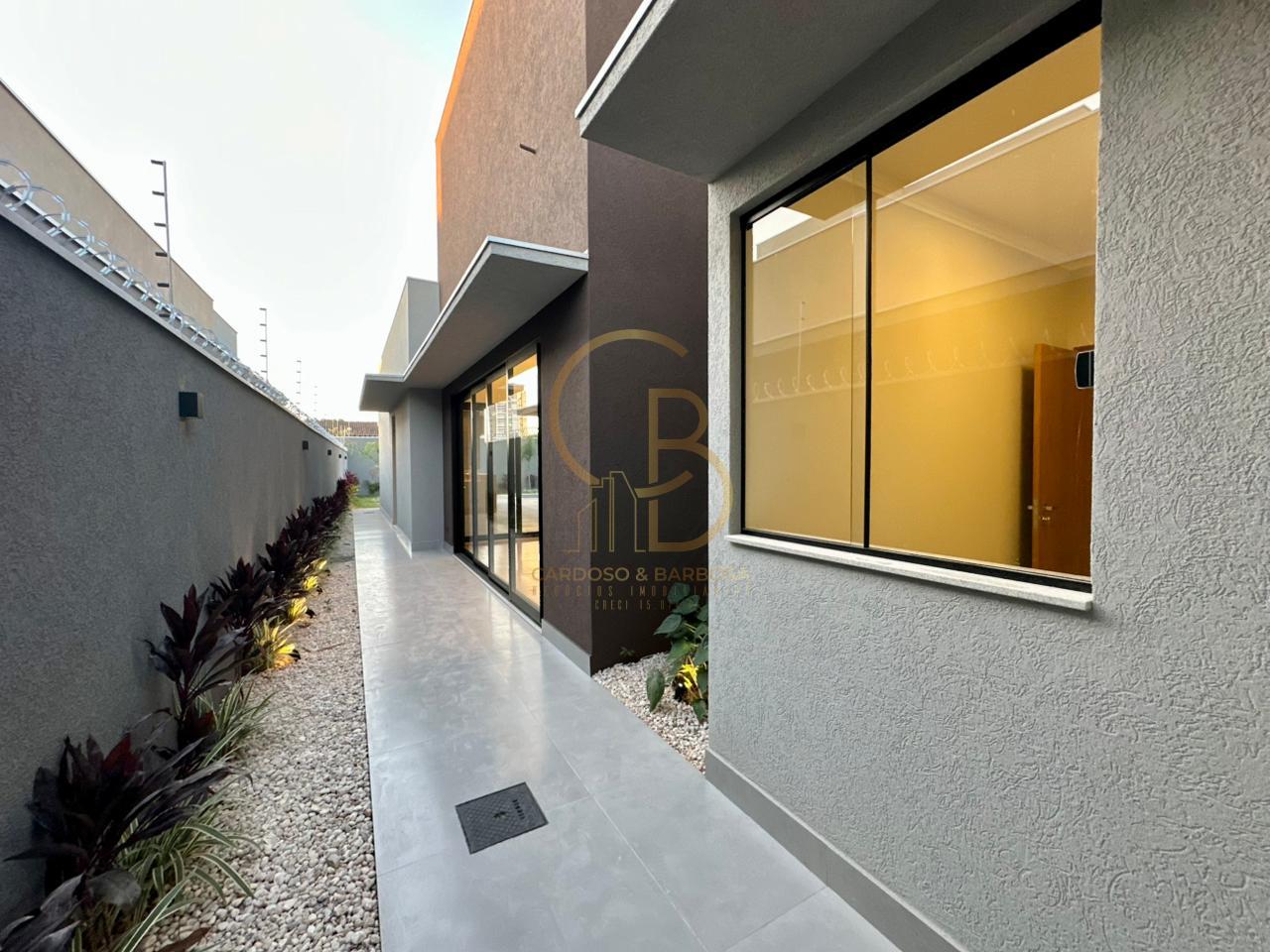 CASA DE ALTO PADR&Atilde;O NO CARAND&Aacute; BOSQUE | 3 SU&Iacute;TES, ESCRIT&Oacute;RIO E PISCINA AQUECIDA  Campo Grande - 