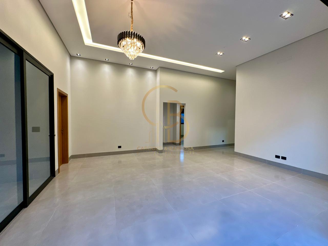 CASA DE ALTO PADR&Atilde;O NO CARAND&Aacute; BOSQUE | 3 SU&Iacute;TES, ESCRIT&Oacute;RIO E PISCINA AQUECIDA  Campo Grande - 