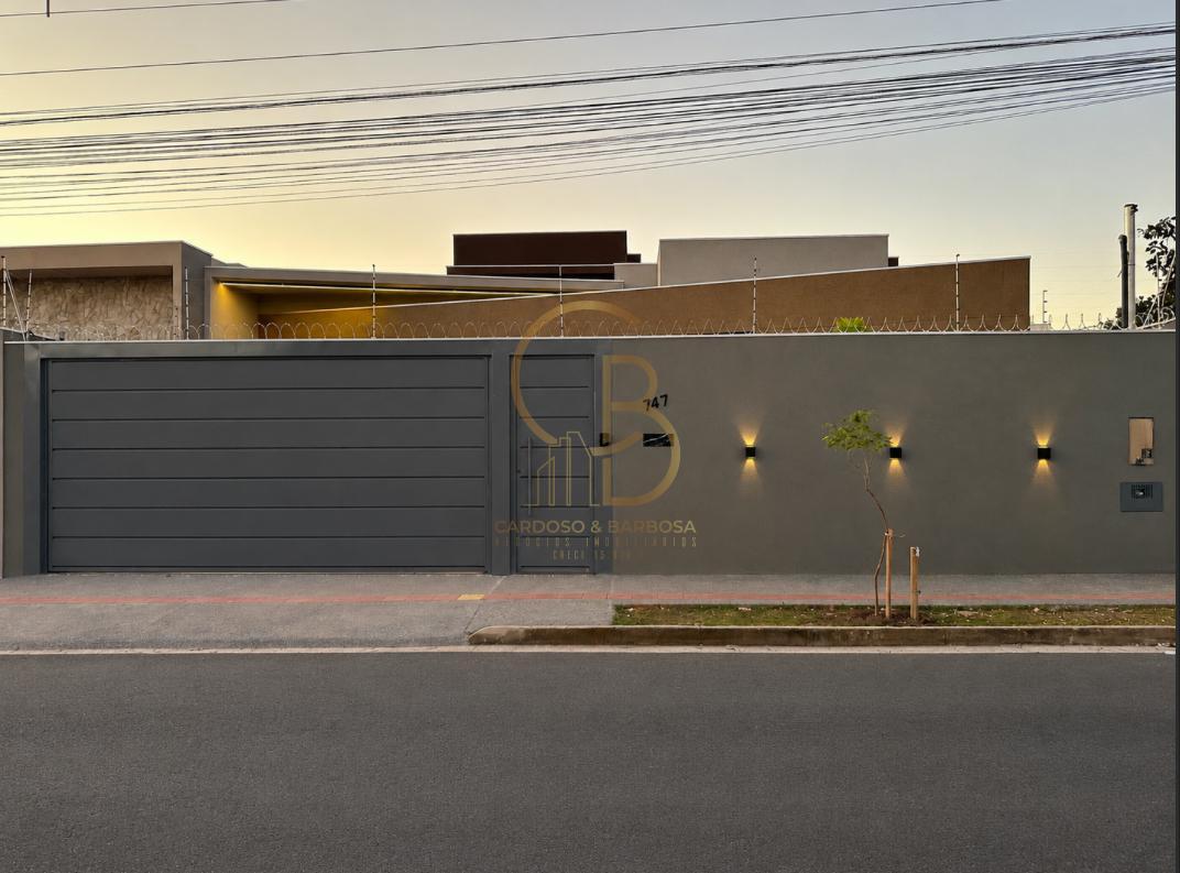 CASA DE ALTO PADR&Atilde;O NO CARAND&Aacute; BOSQUE | 3 SU&Iacute;TES, ESCRIT&Oacute;RIO E PISCINA AQUECIDA  Campo Grande - 