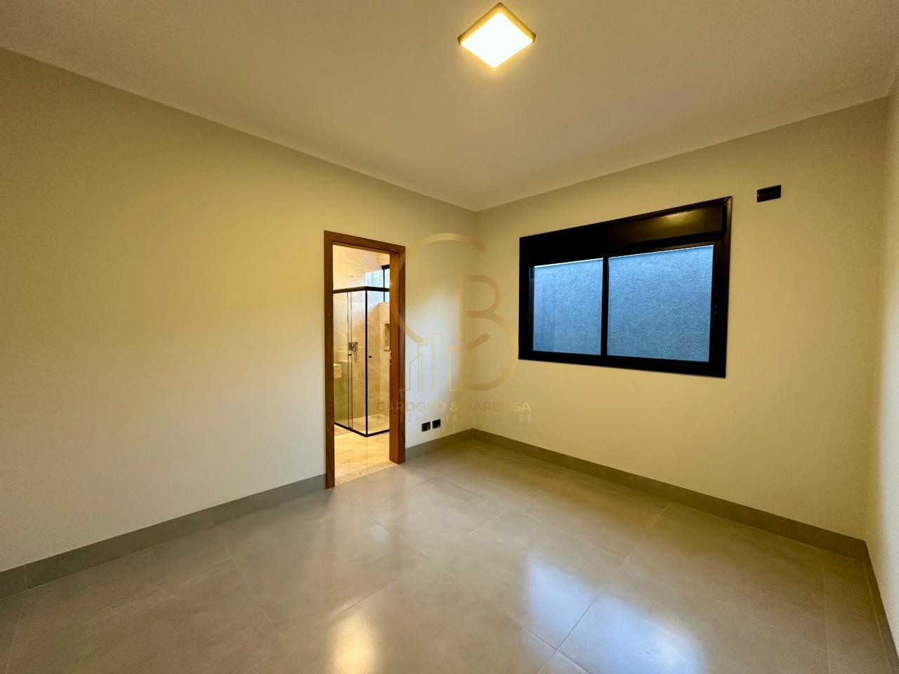 CASA DE ALTO PADR&Atilde;O NO CARAND&Aacute; BOSQUE | 3 SU&Iacute;TES, ESCRIT&Oacute;RIO E PISCINA AQUECIDA  Campo Grande - 