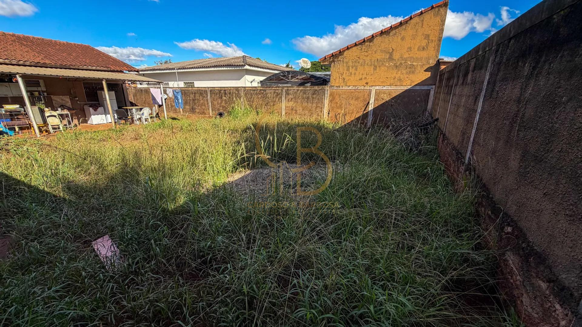 CASA &Agrave; VENDA NA VILA NASSER &ndash; OPORTUNIDADE PARA INVESTIDORES Rua Estevão de Mendonça Campo Grande - 