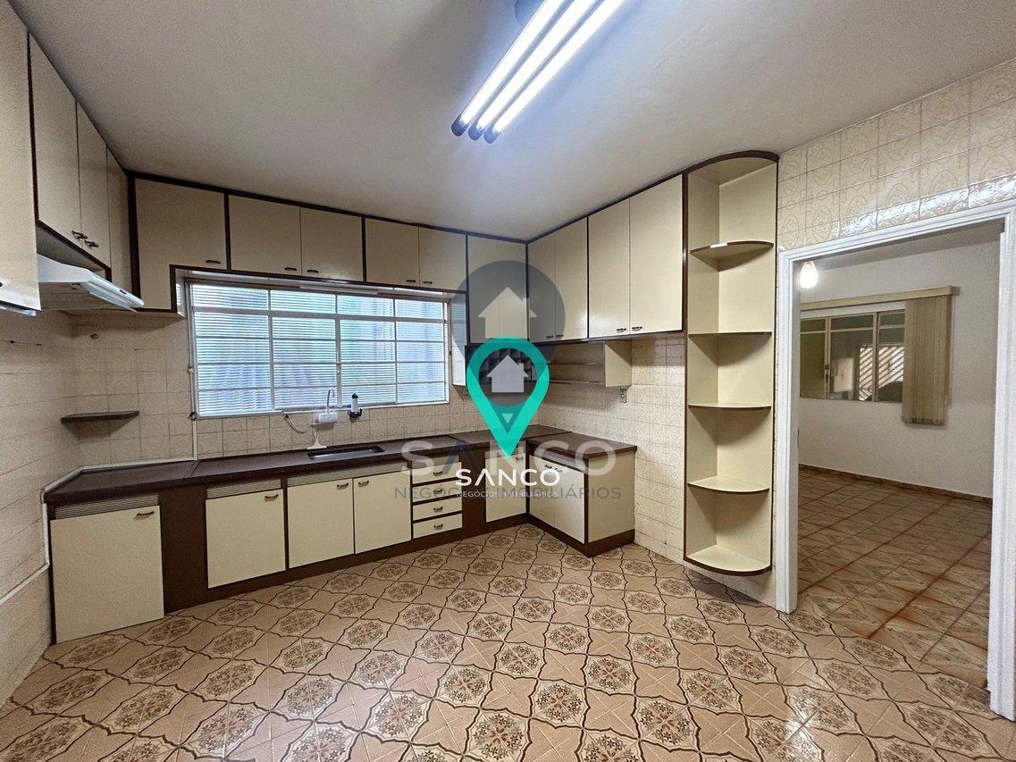 CASA PARA ALUGAR EM JUNDIA&Iacute;, NO BAIRRO VILA AIELO, PR&Oacute;XIMO &Agrave; RODOVIA Rua Jundiainópolis Jundiaí - 