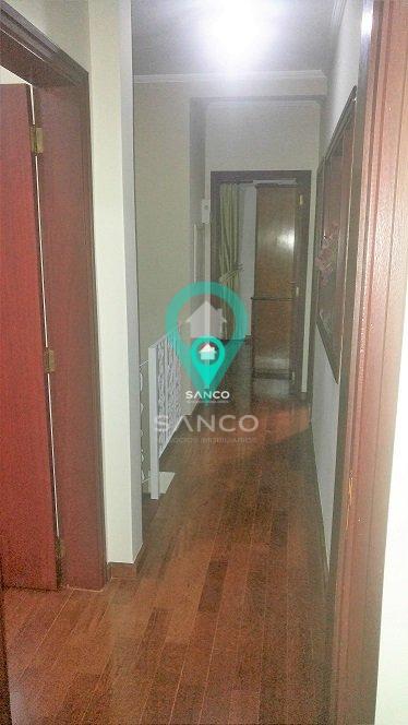 CASA DISPONÍVEL PARA VENDA, NA VILA GALVÃO, NA CIDADE DE JUNDIAÍ - Jundiaí - 