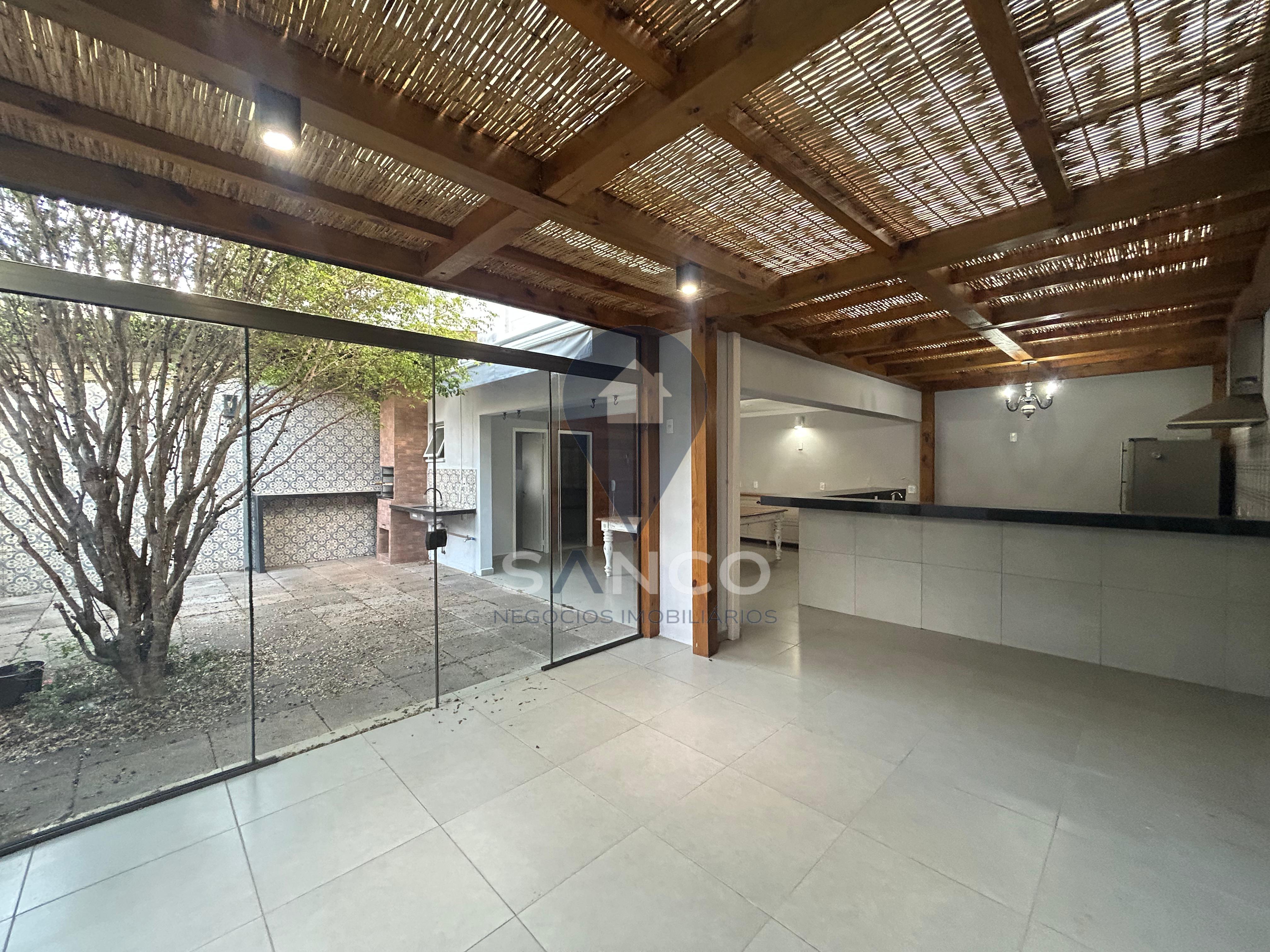 CASA EM CONDOM&Iacute;NIO FECHADO, DISPON&Iacute;VEL PARA LOCA&Ccedil;&Atilde;O, NA CIDADE DE ITATIBA Rua Maria Faccin Masiero Itatiba - 