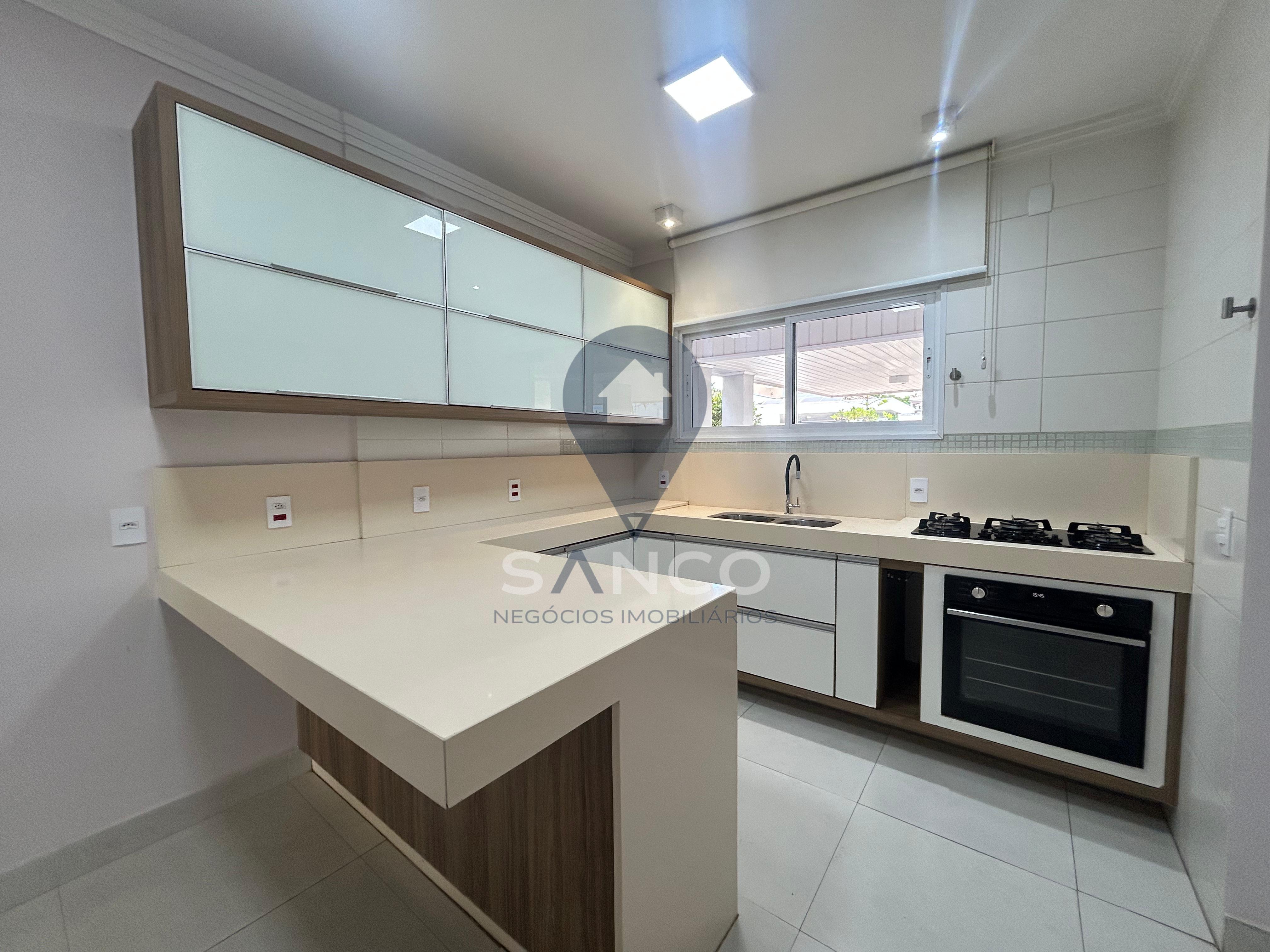 CASA EM CONDOM&Iacute;NIO FECHADO, DISPON&Iacute;VEL PARA LOCA&Ccedil;&Atilde;O, NA CIDADE DE ITATIBA Rua Maria Faccin Masiero Itatiba - 