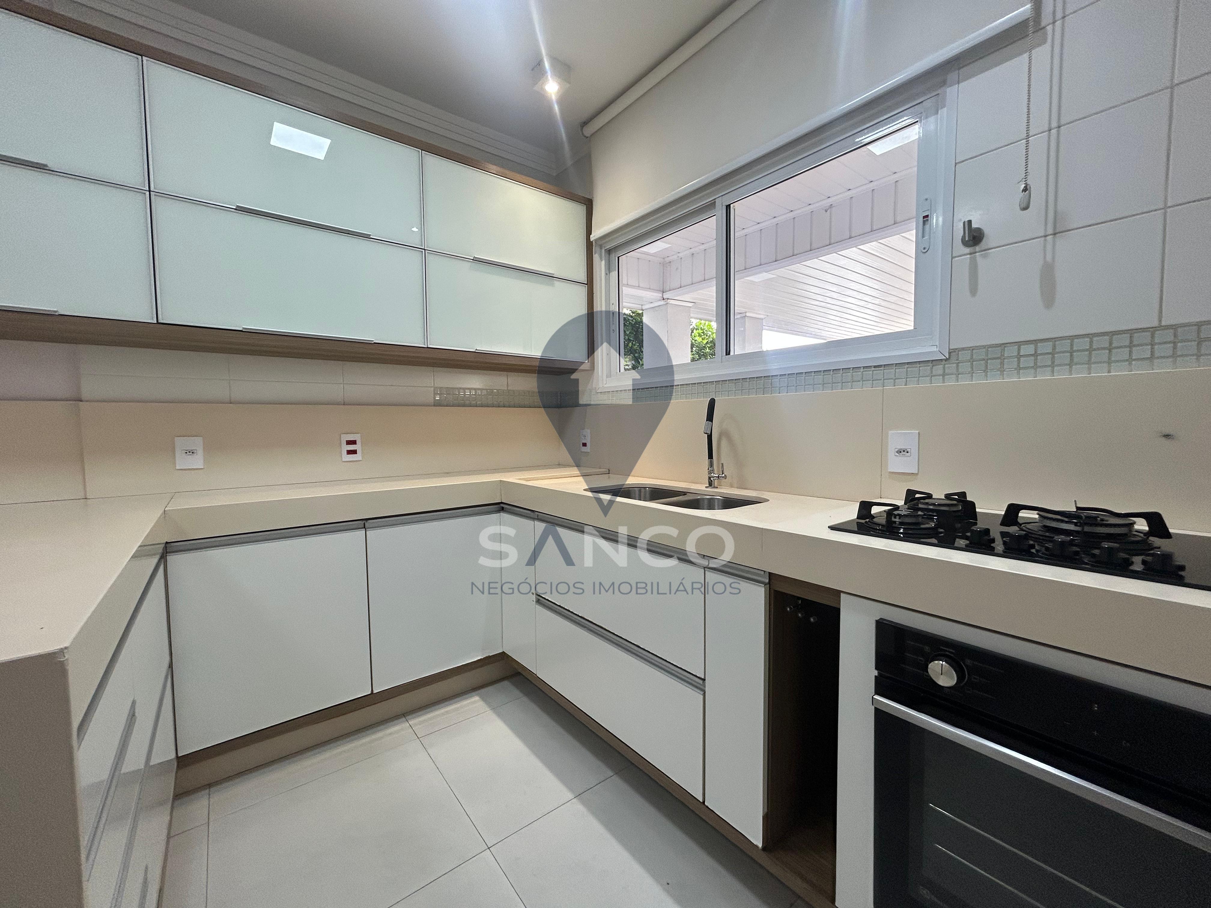 CASA EM CONDOM&Iacute;NIO FECHADO, DISPON&Iacute;VEL PARA LOCA&Ccedil;&Atilde;O, NA CIDADE DE ITATIBA Rua Maria Faccin Masiero Itatiba - 