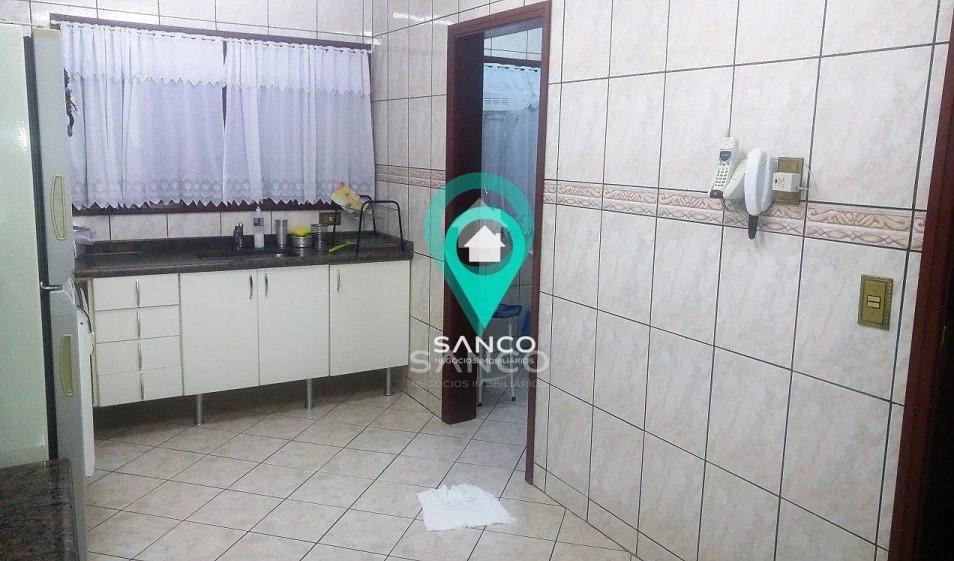 CASA DISPONÍVEL PARA LOCAÇÃO, NA VILA GALVÃO, NA CIDADE DE JUNDIAÍ - Jundiaí - 