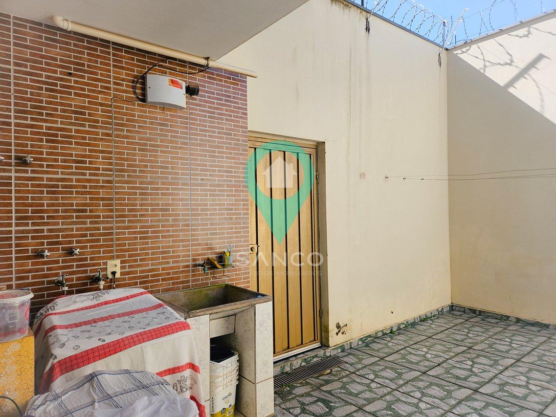 CASA DISPONÍVEL PARA VENDA, NO PARQUE RESIDENCIAL ALMERINDA CHAVES , NA CIDADE DE JUNDIAÍ - Jundiaí - 