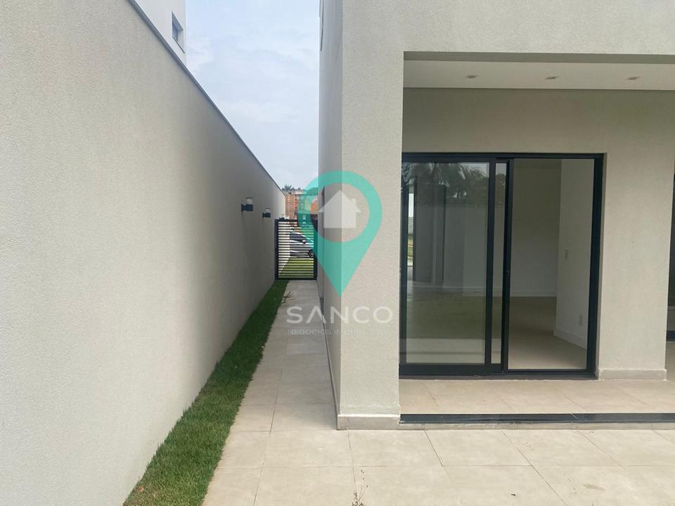 CASA DISPONÍVEL PARA VENDA, NO CONDOMÍNIO PARQUE DAS CAMÉLIAS, NO BAIRRO MEDEIROS Avenida Reynaldo de Porcari Jundiaí - 