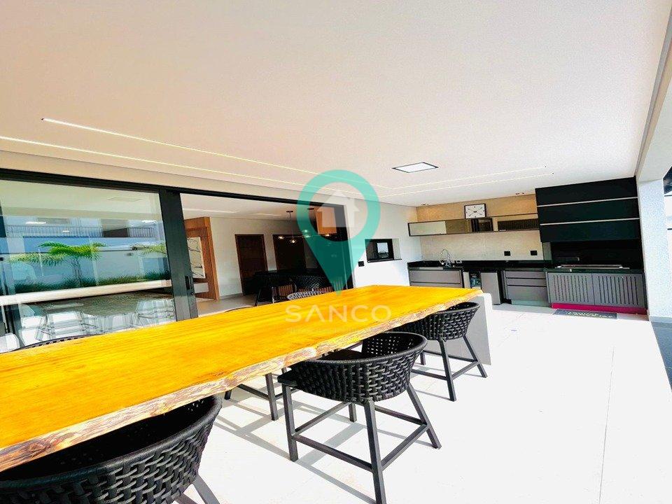 CASA DISPONÍVEL PARA VENDA, NO CONDOMÍNIO RESERVA JARDIM ERMIDA, NA CIDADE DE JUNDIAÍ Rua José Borin Jundiaí - 