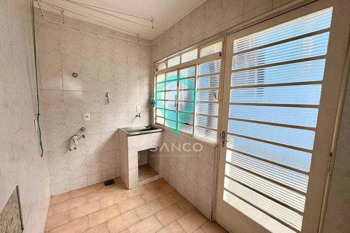 CASA DISPONÍVEL PARA LOCAÇÃO, NO JARDIM MARTINS, NA CIDADE DE JUNDIAÍ - Jundiaí - 