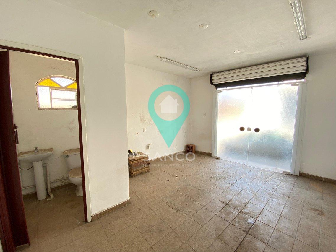 CASA DISPONÍVEL PARA VENDA, NO BAIRRO ELOY CHAVES, NA CIDADE DE JUNDIAÍ  Jundiaí - 
