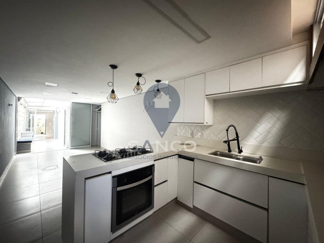 CASA DISPONÍVEL PARA VENDA, NO BAIRRO ELOY CHAVES, NA CIDADE DE JUNDIAÍ  Jundiaí - 