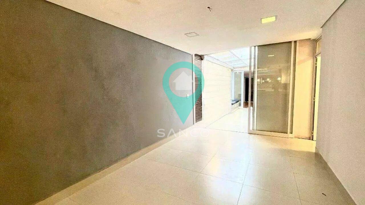 CASA DISPONÍVEL PARA VENDA, NO BAIRRO ELOY CHAVES, NA CIDADE DE JUNDIAÍ  Jundiaí - 