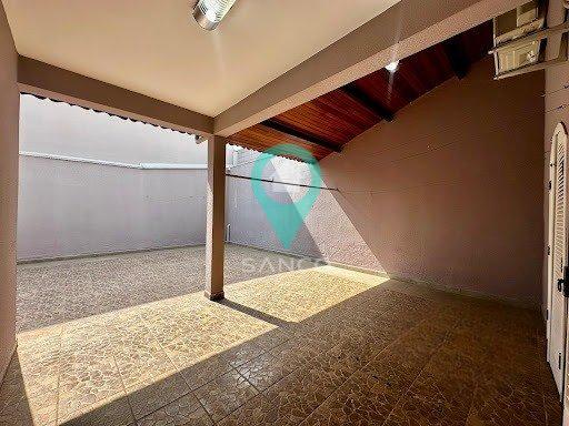 CASA DISPONÍVEL PARA LOCAÇÃO, NO BAIRRO ELOY CHAVES, NA CIDADE DE JUNDIAÍ Rua José Pisapio Jundiaí - 