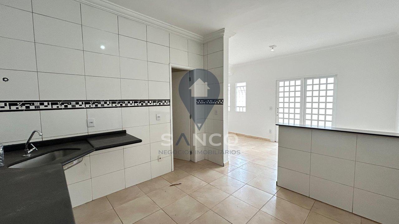 CASA DISPONÍVEL PARA LOCAÇÃO, NO JARDIM DAS TULIPAS, NA CIDADE DE JUNDIAÍ Rua Maria Luiza Gáspari Muller Jundiaí - 