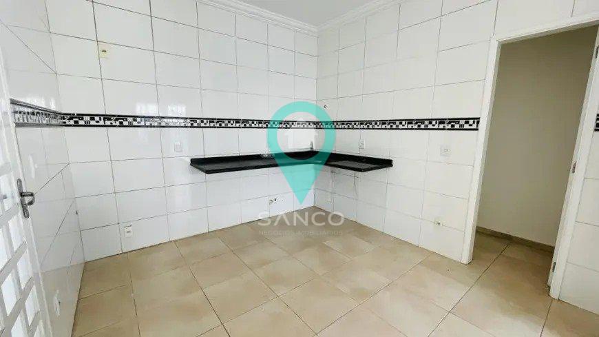 CASA DISPONÍVEL PARA LOCAÇÃO, NO JARDIM DAS TULIPAS, NA CIDADE DE JUNDIAÍ  Jundiaí - 