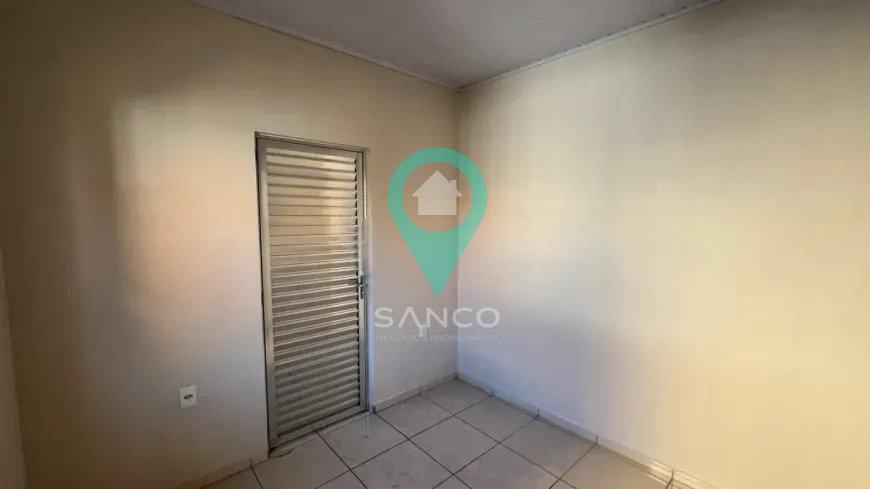 CASA PARA LOCAÇÃO, NO PARQUE RESIDENCIAL ALMERINDA CHAVES, NA CIDADE DE JUNDIAÍ  Jundiaí - 
