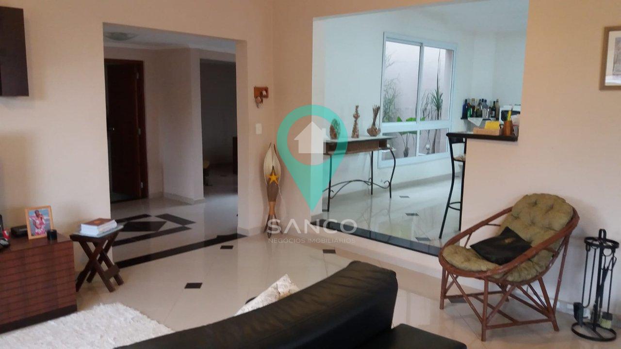 CASA DISPONÍVEL PARA LOCAÇÃO, NO CONDOMÍNIO TEREZA CRISTINA, NA CIDADE DE JUNDIAÍ Rua Doutor Juscelino Kubitschek de Oliveira Jundiaí - 