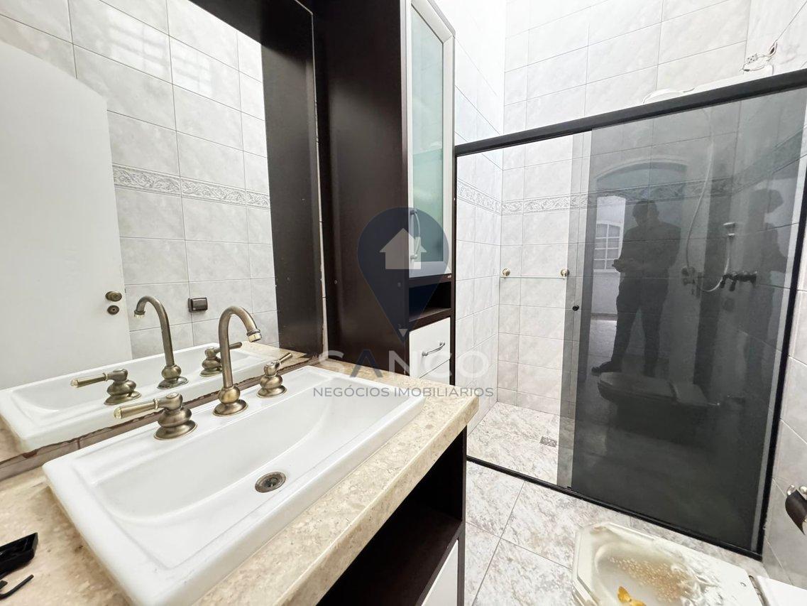 CASA DISPONÍVEL PARA VENDA , NO BAIRRO ELOY CHAVES, NA CIDADE DE JUNDIAÍ Rua José Pisapio Jundiaí - 