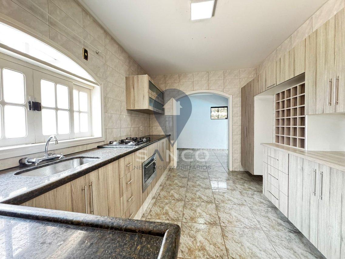 CASA DISPONÍVEL PARA VENDA , NO BAIRRO ELOY CHAVES, NA CIDADE DE JUNDIAÍ Rua José Pisapio Jundiaí - 