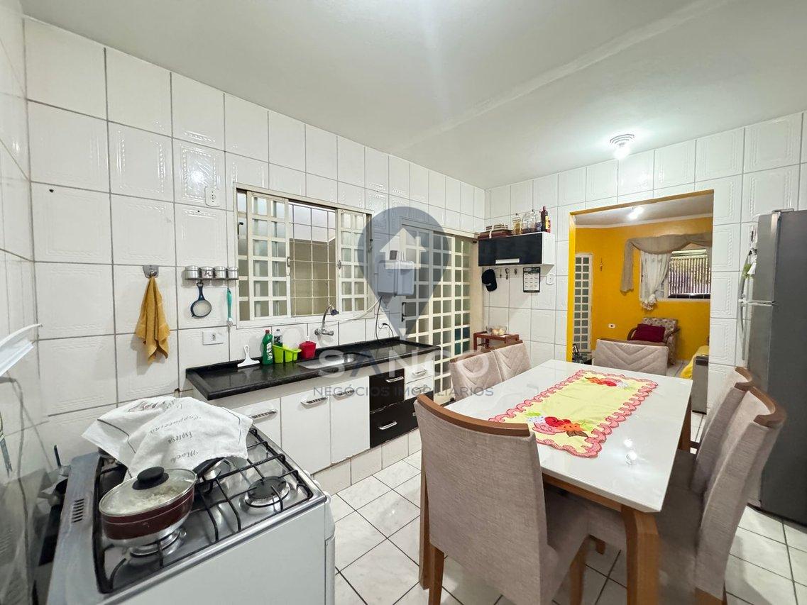 CASA PARA VENDA NO FAZENDA GRANDE NA CIDADE DE JUNDIAÍ Rua Eva Guim Pessoto Jundiaí - 
