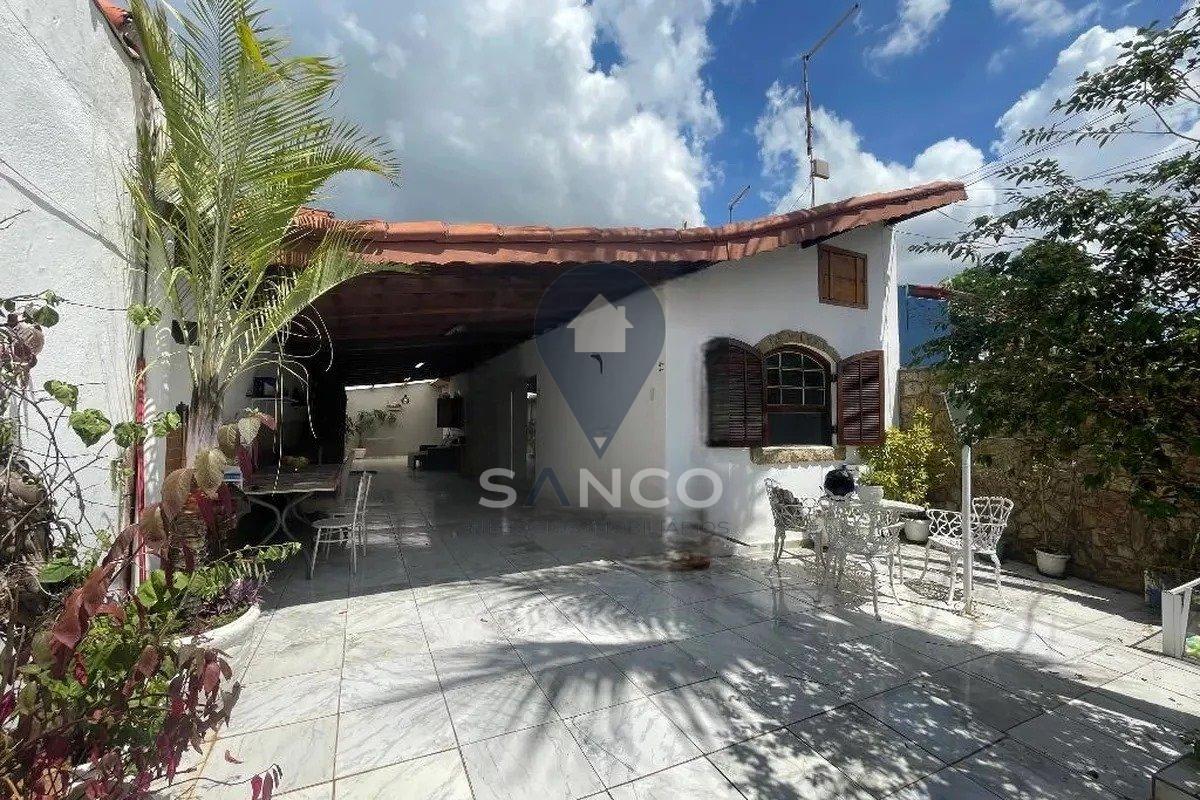 CASA DISPONÍVEL PARA LOCAÇÃO, NO ALMERINDA CHAVES NA CIDADE DE JUNDIAÍ  Jundiaí - 