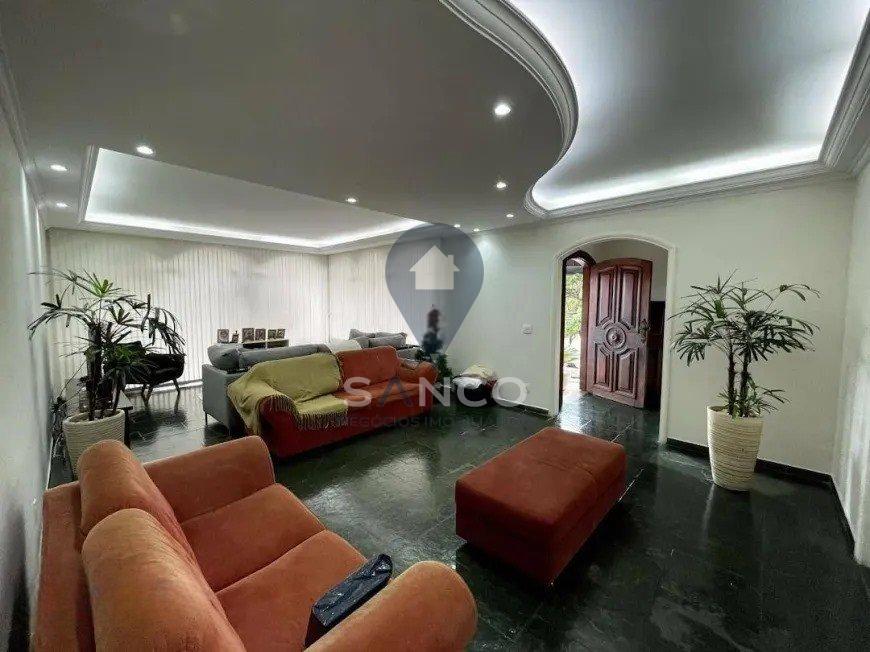 CASA DISPONÍVEL PARA VENDA, NO PARQUE DO COLÉGIO, NA CIDADE DE JUNDIAÍ  Jundiaí - 
