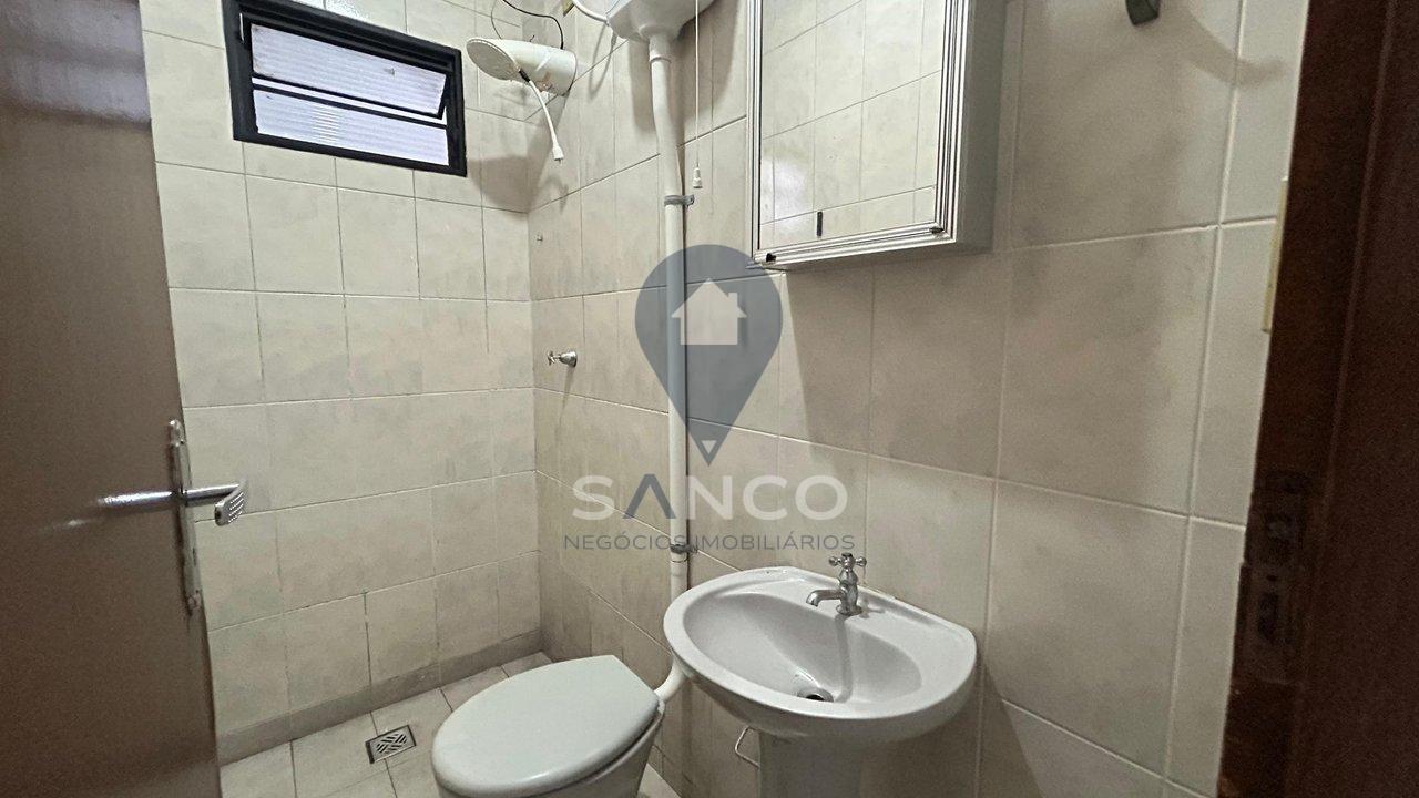 CASA COM EDÍCULA DISPONÍVEL PARA LOCAÇÃO, NO BAIRRO MEDEIROS, NA CIDADE DE JUNDIAÍ Avenida Francisco Nobre Jundiaí - 