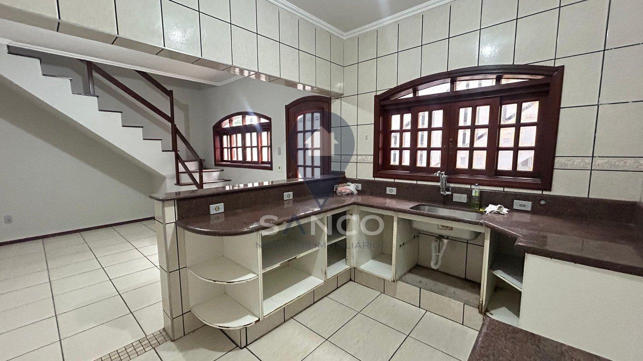 CASA DISPONÍVEL PARA VENDA, NO BAIRRO MEDEIROS, NA CIDADE DE JUNDIAÍ  Jundiaí - 