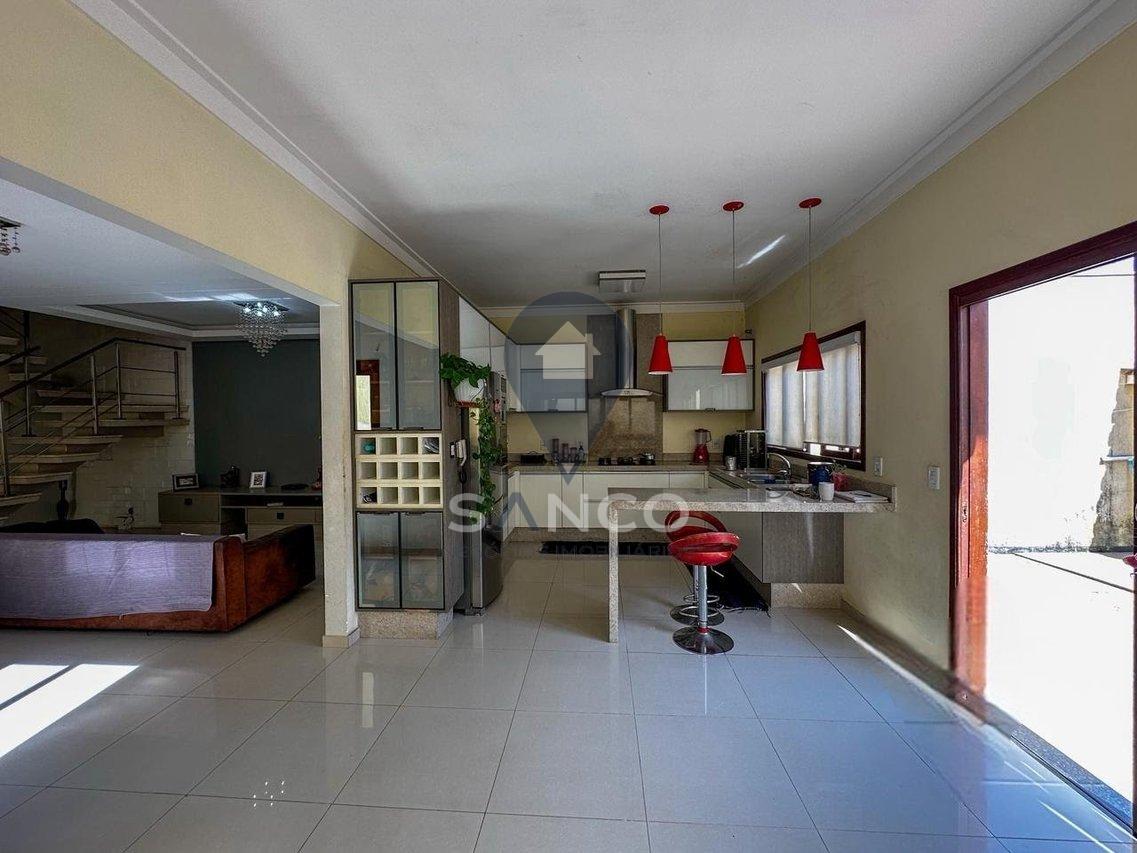 CASA DISPON&Iacute;VEL PARA LOCA&Ccedil;&Atilde;O, NO JARDIM QUINTAS DAS VIDEIRAS, NA CIDADE DE JUNDIA&Iacute;  Jundiaí - 