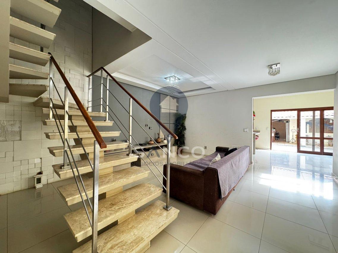 CASA DISPON&Iacute;VEL PARA LOCA&Ccedil;&Atilde;O, NO JARDIM QUINTAS DAS VIDEIRAS, NA CIDADE DE JUNDIA&Iacute;  Jundiaí - 