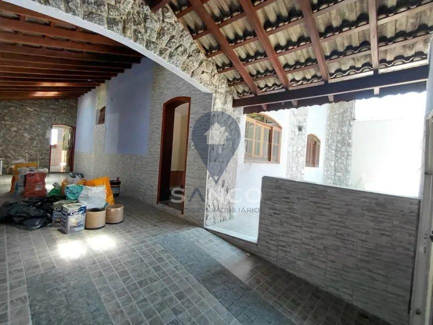 CASA DISPONÍVEL PARA LOCAÇÃO, NO JARDIM COPACABANA, NA CIDADE DE JUNDIAÍ Rua Antero Pereira de Alencar Jundiaí - 