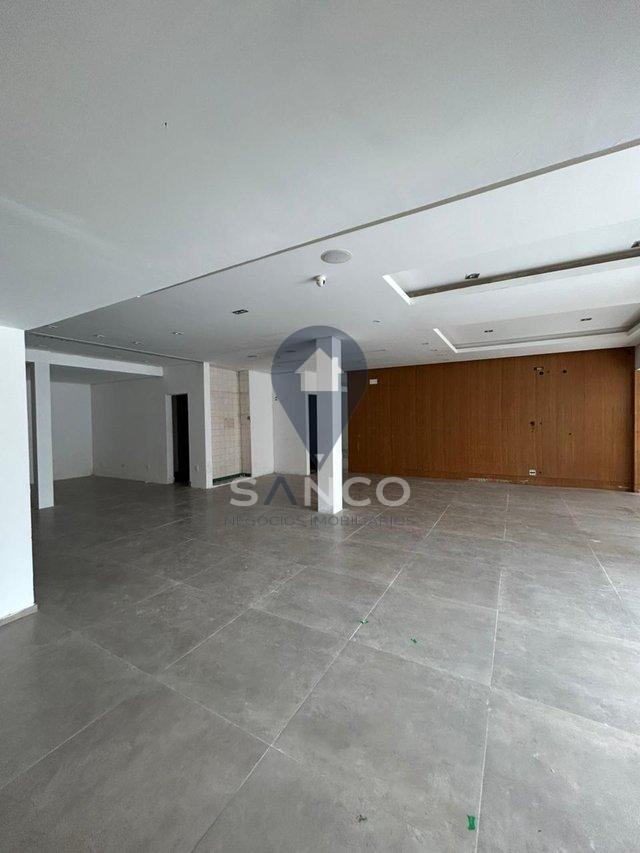 IMÓVEL COMERCIAL DISPONÍVEL PARA LOCAÇÃO, NO RETIRO, NA CIDADE DE JUNDIAÍ Rua do Retiro Jundiaí - 