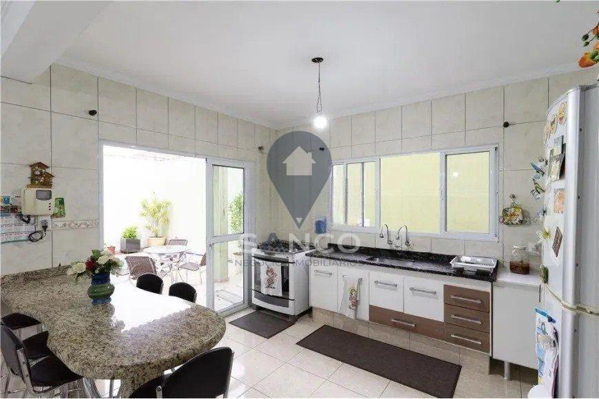 CASA DISPONÍVEL PARA VENDA, NO BAIRRO ELOY CHAVES, NA CIDADE DE JUNDIAÍ Rua Sebastião da Rocha Jundiaí - 