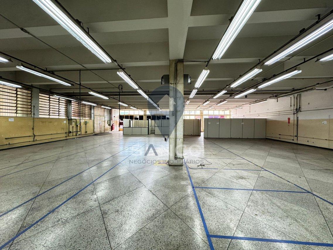 PR&Eacute;DIO COMERCIAL DISPON&Iacute;VEL PARA LOCA&Ccedil;&Atilde;O, NO CENTRO, NA CIDADE DE JUNDIA&Iacute; Rua Marechal Deodoro da Fonseca Jundiaí - 