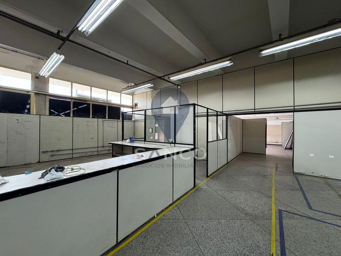 PR&Eacute;DIO COMERCIAL DISPON&Iacute;VEL PARA LOCA&Ccedil;&Atilde;O, NO CENTRO, NA CIDADE DE JUNDIA&Iacute; Rua Marechal Deodoro da Fonseca Jundiaí - 