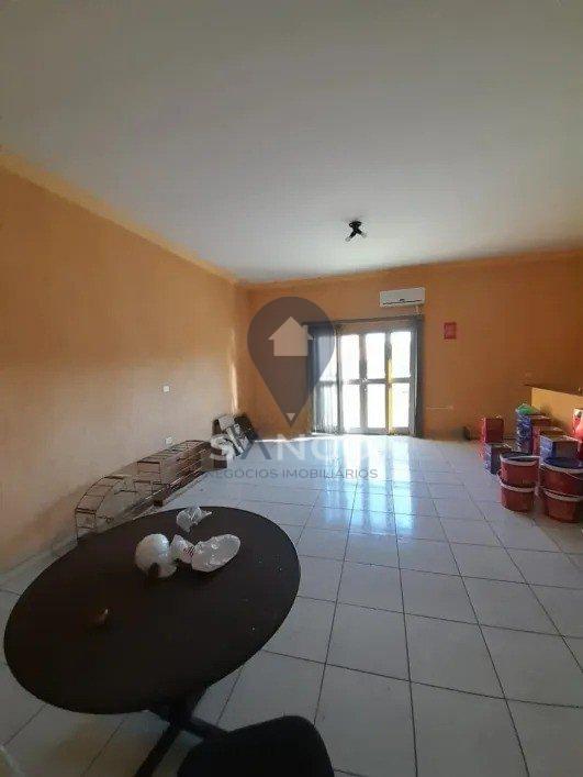 SALA COMERCIAL DISPON&Iacute;VEL PARA LOCA&Ccedil;&Atilde;O, NO FAZENDA GRANDE, NA CIDADE DE JUNDIA&Iacute; Avenida Henrique Brunini Jundiaí - 