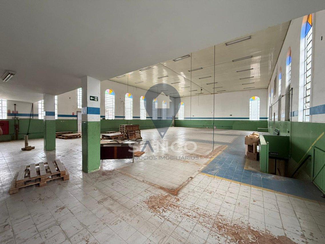 GALP&Atilde;O COMERCIAL COM 2000M2 DISPON&Iacute;VEL PARA LOCA&Ccedil;&Atilde;O, EM VARZEA PAULISTA Rua São Paulo Várzea Paulista - 