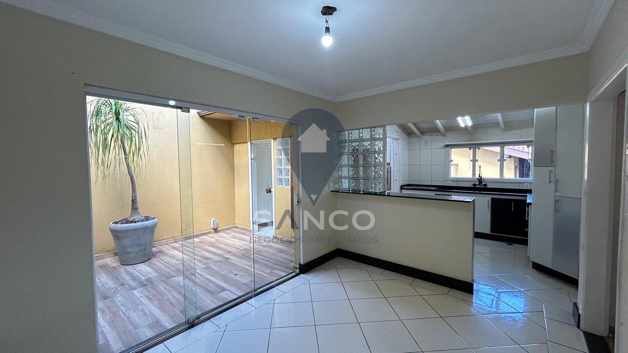 CASA DISPONÍVEL PARA LOCAÇÃO, NO BAIRRO CAXAMBU, NA CIDADE DE JUNDIAÍ Rua Orlando Fava Jundiaí - 