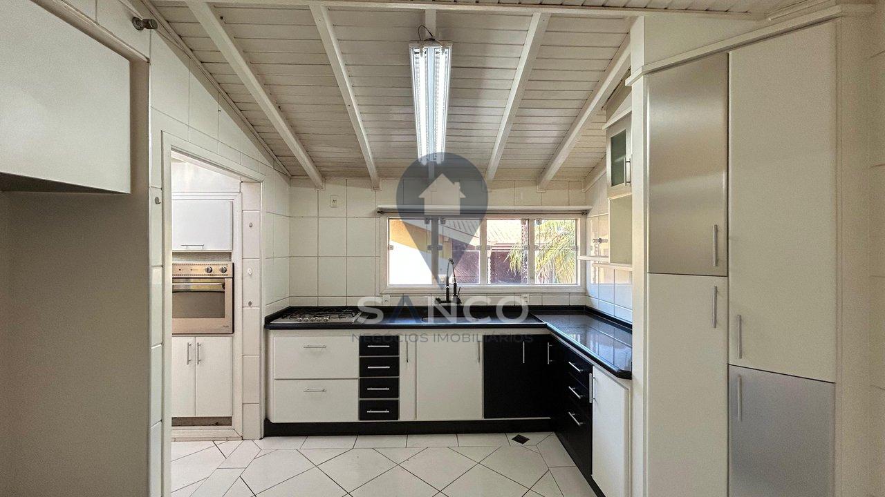 CASA DISPONÍVEL PARA LOCAÇÃO, NO BAIRRO CAXAMBU, NA CIDADE DE JUNDIAÍ Rua Orlando Fava Jundiaí - 