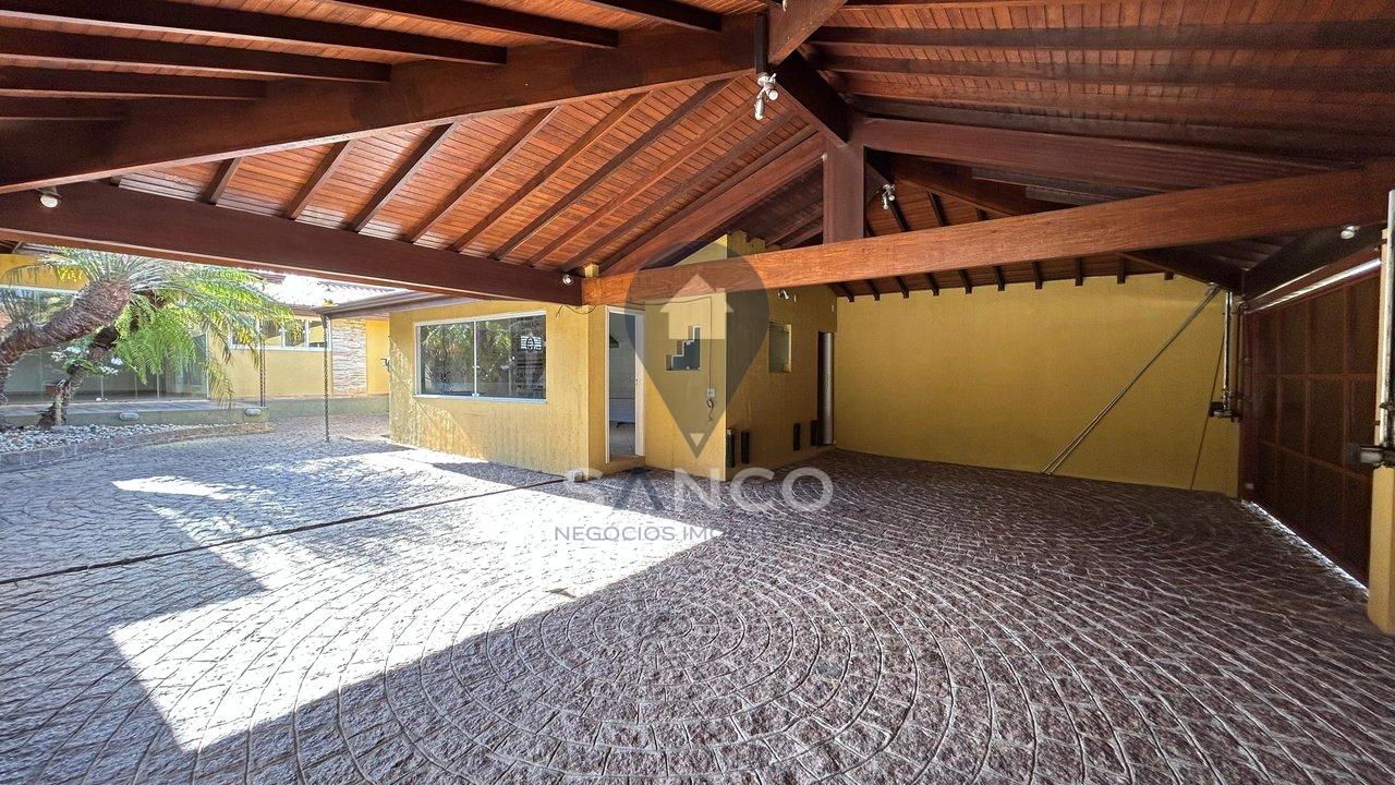 CASA DISPONÍVEL PARA LOCAÇÃO, NO BAIRRO CAXAMBU, NA CIDADE DE JUNDIAÍ Rua Orlando Fava Jundiaí - 