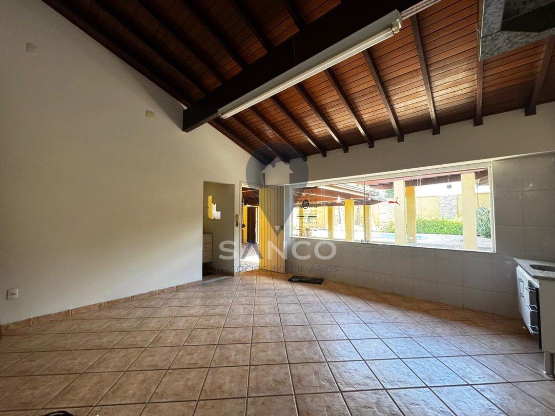 CASA DISPONÍVEL PARA LOCAÇÃO, NO BAIRRO CAXAMBU, NA CIDADE DE JUNDIAÍ Rua Orlando Fava Jundiaí - 