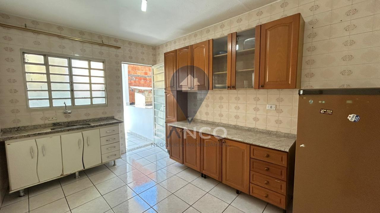 CASA DISPON&Iacute;VEL PARA LOCA&Ccedil;&Atilde;O, NO BAIRRO ELOY CHAVES, NA CIDADE DE JUNDIA&Iacute; Rua Irineu Dolce Jundiaí - 