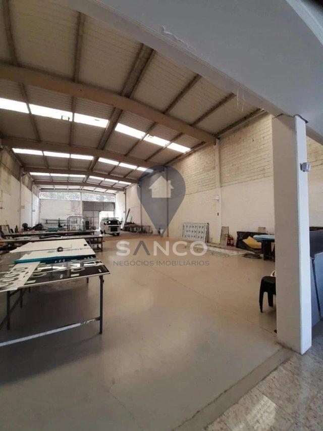 GALP&Atilde;O COMERCIAL PARA LOCA&Ccedil;&Atilde;O, NA PONTE S&Atilde;O JO&Atilde;O, NA CIDADE DE JUNDIA&Iacute;  Jundiaí - 