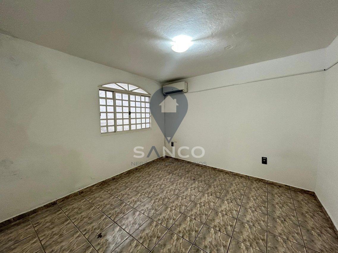 CASA DISPON&Iacute;VEL PARA VENDA, NO BAIRRO CIDADE LU&Iacute;ZA, NA CIDADE DE JUNDIA&Iacute;  Jundiaí - 