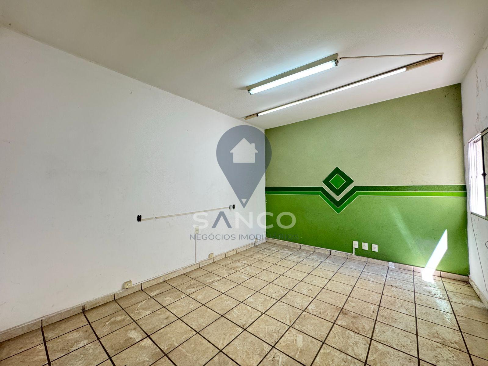 PR&Eacute;DIO COMERCIALPARA VENDA E LOCA&Ccedil;&Atilde;O NO CENTRO DE JUNDIA&Iacute; Rua Baronesa do Japi Jundiaí - 