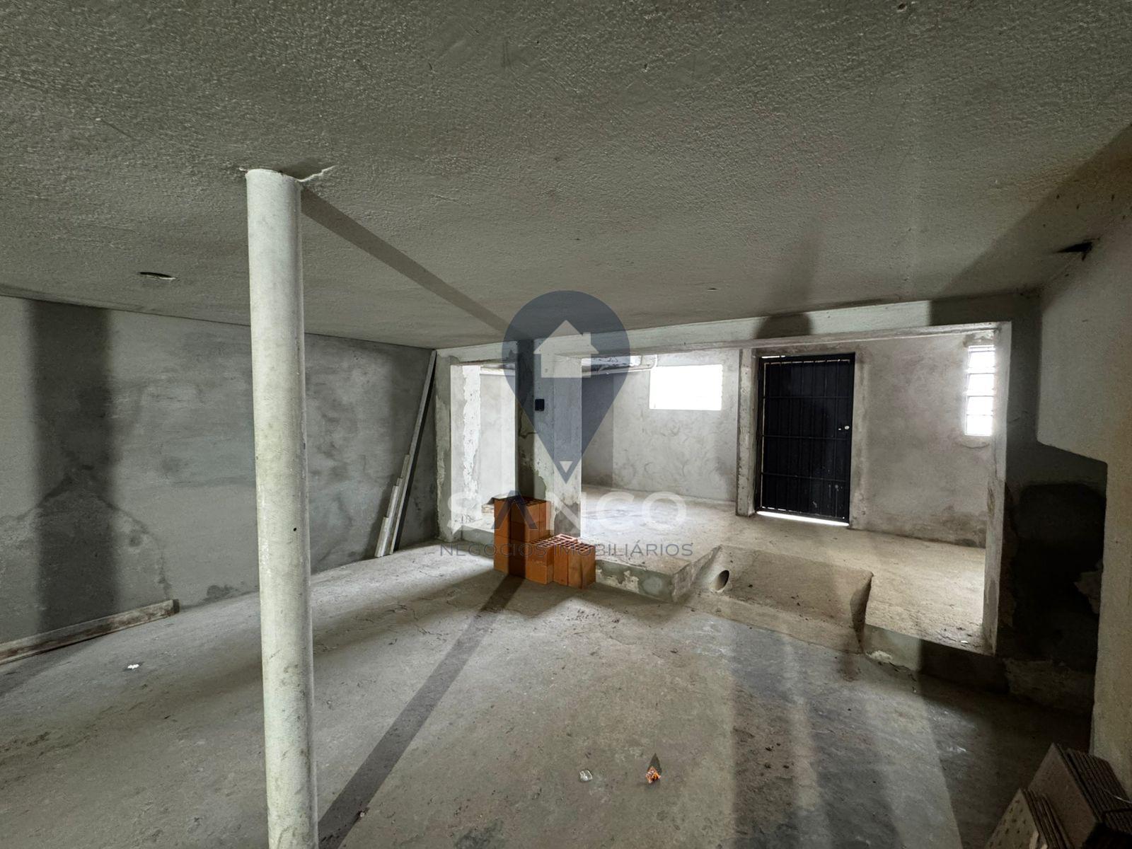 PR&Eacute;DIO COMERCIALPARA VENDA E LOCA&Ccedil;&Atilde;O NO CENTRO DE JUNDIA&Iacute; Rua Baronesa do Japi Jundiaí - 